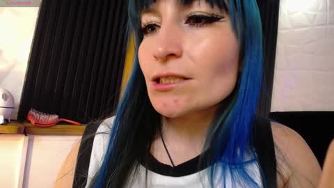 Snapshot of alice_sweetmomma chatting on February 1, 2025, 11:06 pm Alice online show from February 1, 2025, 11:06 pm