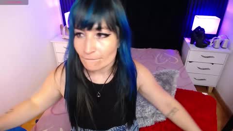 Snapshot of alice_sweetmomma chatting on February 3, 2025, 9:50 pm Alice online show from February 3, 2025, 9:50 pm