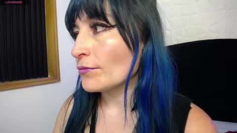 Snapshot of alice_sweetmomma chatting on September 16, 2025, 6:53 pm Alice online show from September 16, 2025, 6:53 pm