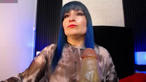 Snapshot of alice_sweetmomma chatting on October 4, 2025, 7:12 pm Alice online show from October 4, 2025, 7:12 pm