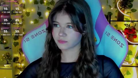 Snapshot of alice_tails chatting on February 26, 2026, 6:18 pm Alice online show from February 26, 2026, 6:18 pm