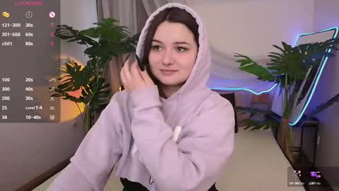 Alice  online show from October 16, 2025, 2:40 pm