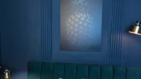 Snapshot of aliceandsia chatting on September 10, 2025, 3:06 am Alice and Asia online show from September 10, 2025, 3:06 am