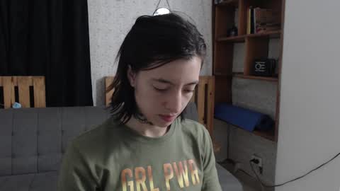 alicee_logan_ online show from January 22, 2025, 2:37 am