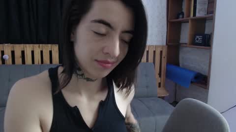 alicee_logan_ online show from January 30, 2025, 4:58 am
