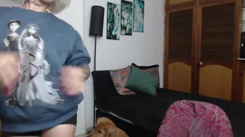 alicee_logan_ online show from February 25, 2026, 2:43 am