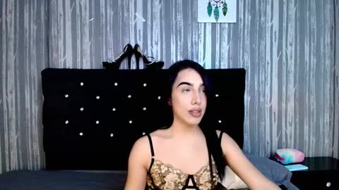 Snapshot of alicee_moonn chatting on February 3, 2026, 8:58 pm alicee_moonn online show from February 3, 2026, 8:58 pm