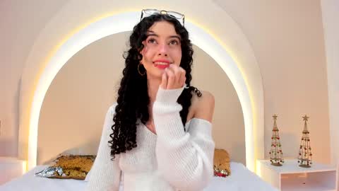 Snapshot of alicee_rodriguez chatting on December 30, 2024, 10:45 pm alice online show from December 30, 2024, 10:45 pm