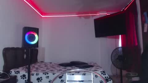 aliceesmiths online show from January 11, 2025, 9:46 pm