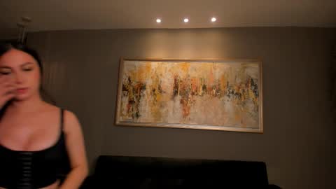 Alice online show from November 9, 2025, 4:49 pm