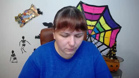 AliceInks online show from October 25, 2025, 6:54 am