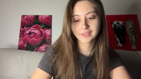 Snapshot of aliceinlustland chatting on June 29, 2026, 6:08 pm aliceinlustland online show from June 29, 2026, 6:08 pm