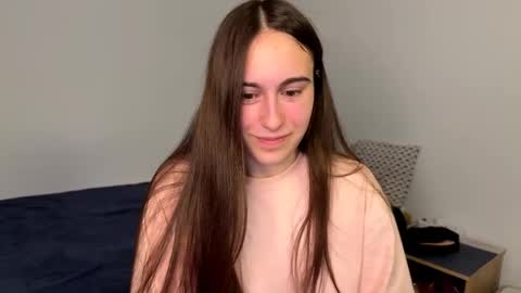 alicekollt online show from May 23, 2026, 7:29 pm