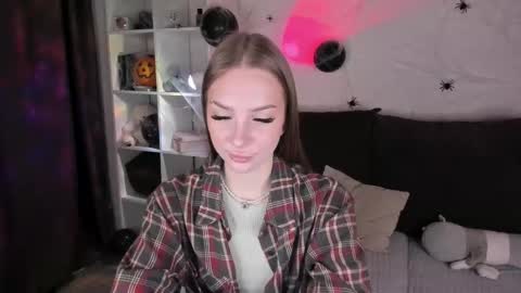 Alice online show from October 30, 2025, 4:36 am