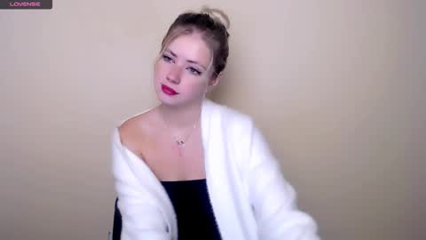 Alice online show from September 18, 2025, 7:43 am