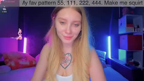 Snapshot of alicemilman chatting on March 8, 2025, 1:14 pm Alice online show from March 8, 2025, 1:14 pm