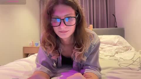 AlicePinkhead online show from June 2, 2026, 10:28 am
