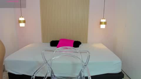AliceRoss online show from May 15, 2026, 11:01 pm