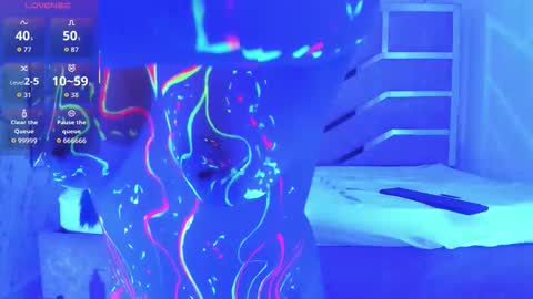 Alice online show from December 2, 2025, 3:07 pm