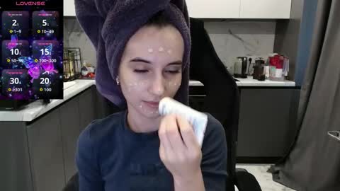 Alice online show from September 18, 2025, 3:30 am