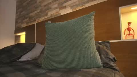 Snapshot of alicewillow chatting on January 17, 2026, 10:24 pm Alice online show from January 17, 2026, 10:24 pm