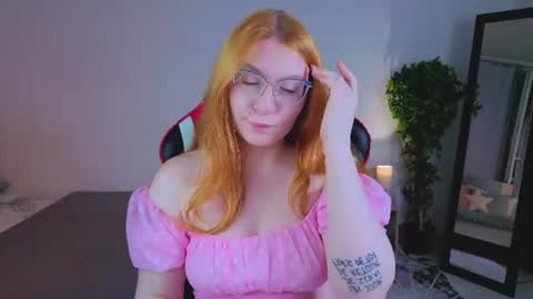 Snapshot of alicexcute1 chatting on June 27, 2026, 9:42 pm Alice online show from June 27, 2026, 9:42 pm