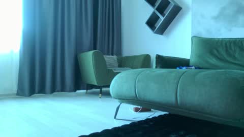 Snapshot of alicexsquirt chatting on June 19, 2026, 6:07 am Alice online show from June 19, 2026, 6:07 am