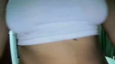 Snapshot of alicia_dolll chatting on May 25, 2026, 5:35 am Effy nice to meet you 3 online show from May 25, 2026, 5:35 am