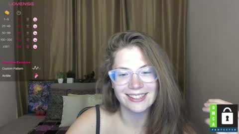 Alicia online show from September 13, 2025, 5:35 pm