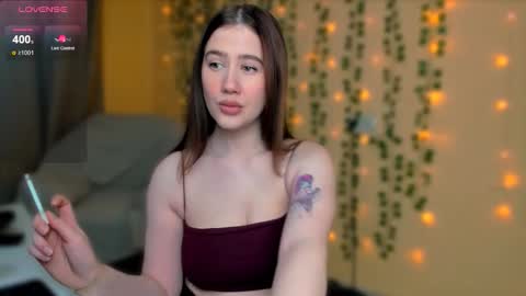 Alicia online show from November 10, 2025, 4:00 am