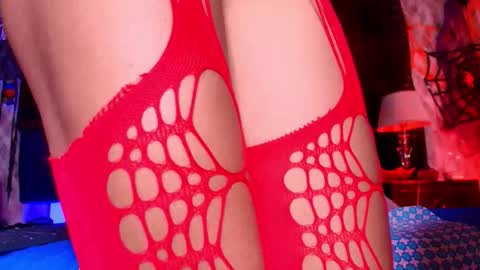 Alicia Kyse  online show from October 21, 2025, 3:07 am