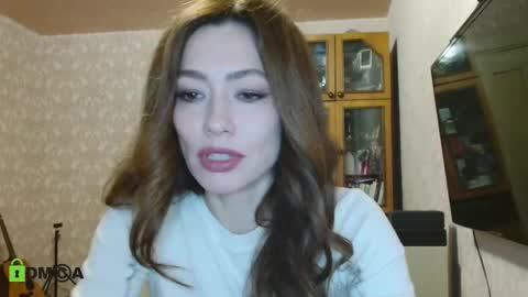 Alicia online show from December 24, 2024, 3:38 am