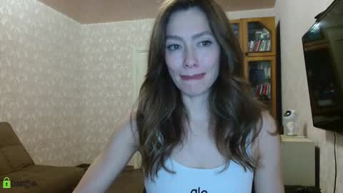 Alicia online show from September 8, 2025, 4:06 pm