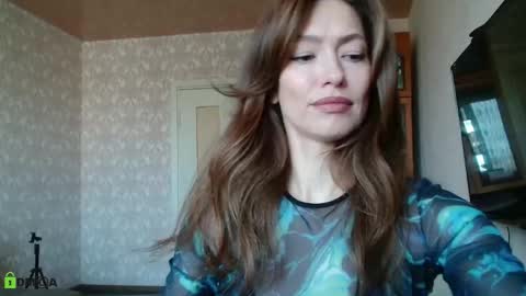 Alicia online show from September 17, 2025, 4:25 am