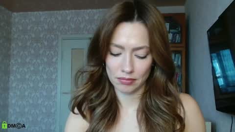 Alicia online show from November 20, 2025, 9:53 am