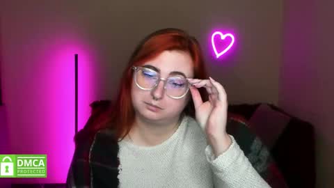 Snapshot of aliciaaared_kis chatting on November 6, 2025, 6:58 am Alicia online show from November 6, 2025, 6:58 am