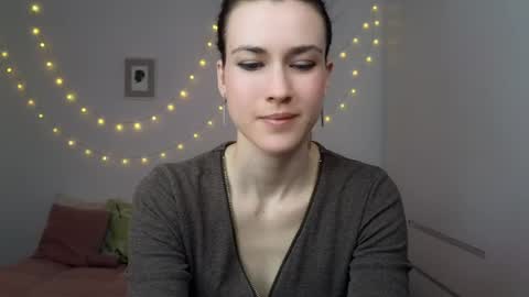 Snapshot of alicianoveli chatting on June 6, 2026, 3:39 pm alicianoveli online show from June 6, 2026, 3:39 pm