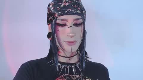     online show from April 22, 2026, 11:50 pm