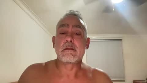 alientv online show from November 5, 2025, 3:17 am