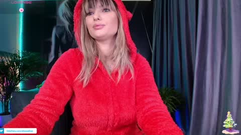 Snapshot of aliessia chatting on December 16, 2024, 6:49 pm Aliessia online show from December 16, 2024, 6:49 pm