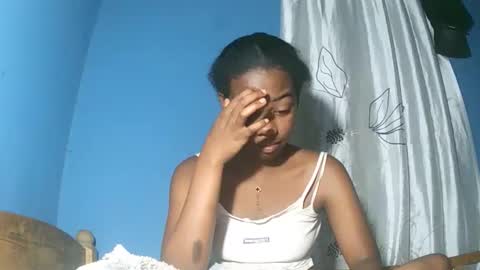 alihane21 online show from February 21, 2026, 8:54 pm