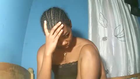 alihane21 online show from February 25, 2026, 10:03 am