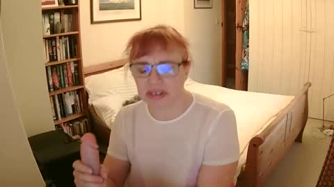 AliKatBBW online show from November 14, 2025, 11:20 am