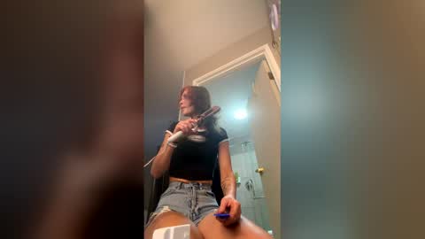 alilsteppa online show from December 21, 2025, 7:54 pm