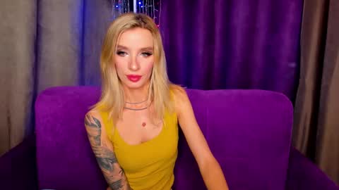 Alina online show from December 18, 2024, 1:05 am