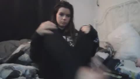 Alina Nightshade online show from May 28, 2026, 5:49 am