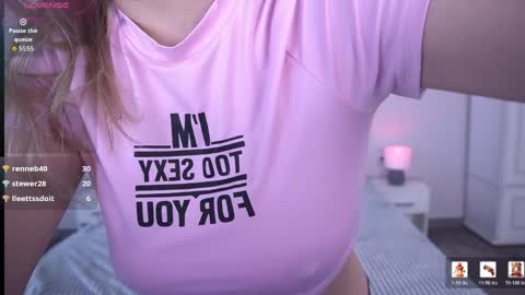 Snapshot of alinalemon chatting on May 15, 2026, 9:05 am Alina online show from May 15, 2026, 9:05 am