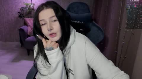 Aline Greeeen online show from March 19, 2026, 3:54 am