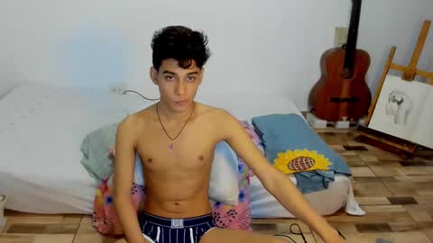 AliotTwink online show from December 2, 2025, 4:18 am