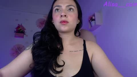 Alejandra online show from June 3, 2026, 8:28 am